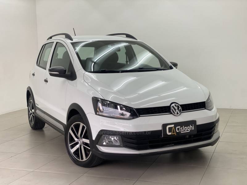 VOLKSWAGEN - FOX - 2018/2018 - Branca - R$ 61.990,00