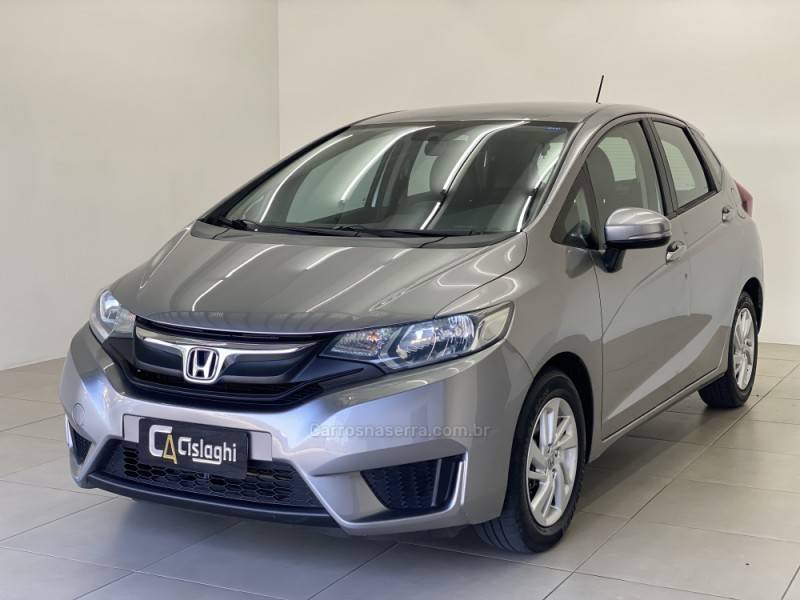 HONDA - FIT - 2014/2015 - Cinza - R$ 65.990,00