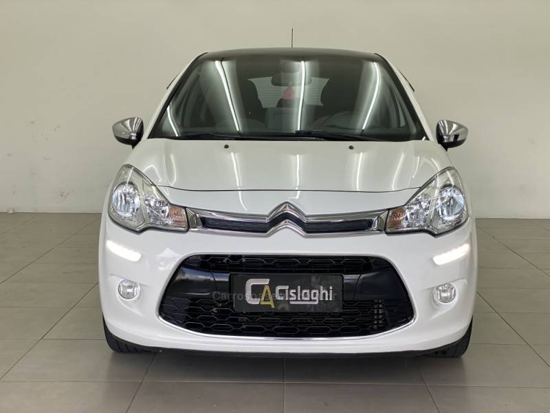 CITROËN - C3 - 2014/2015 - Branca - R$ 47.990,00