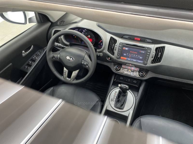 KIA MOTORS - SPORTAGE - 2015/2015 - Branca - R$ 90.990,00