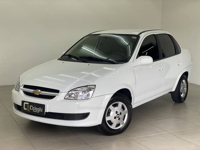 CHEVROLET - CLASSIC - 2014/2015 - Branca - R$ 39.990,00