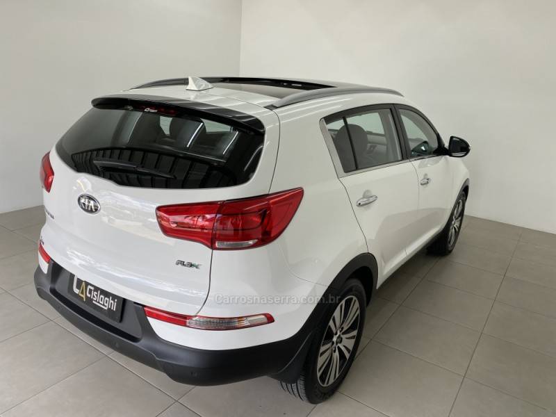 KIA MOTORS - SPORTAGE - 2015/2015 - Branca - R$ 90.990,00