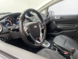 FORD - FIESTA - 2014/2015 - Prata - R$ 51.990,00