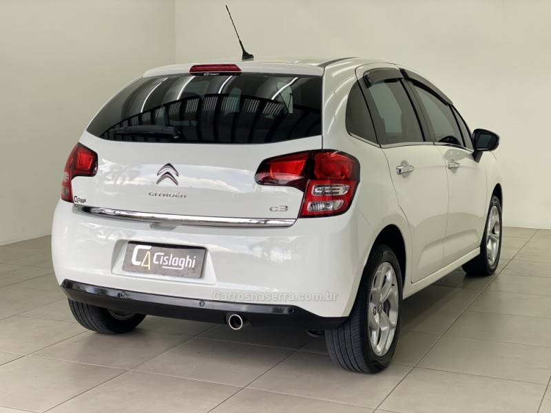 CITROËN - C3 - 2014/2015 - Branca - R$ 47.990,00