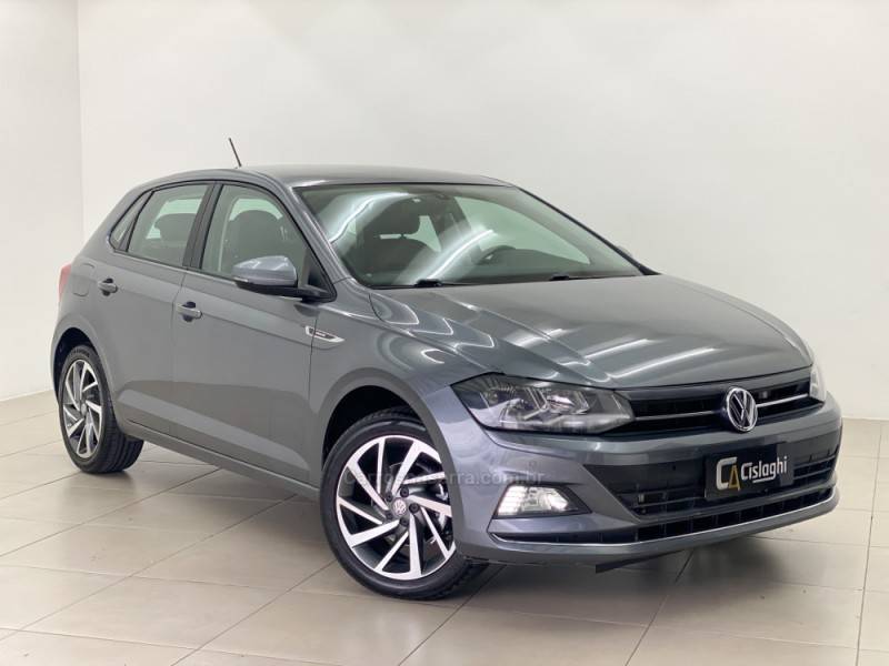 VOLKSWAGEN - POLO - 2018/2019 - Cinza - R$ 80.990,00