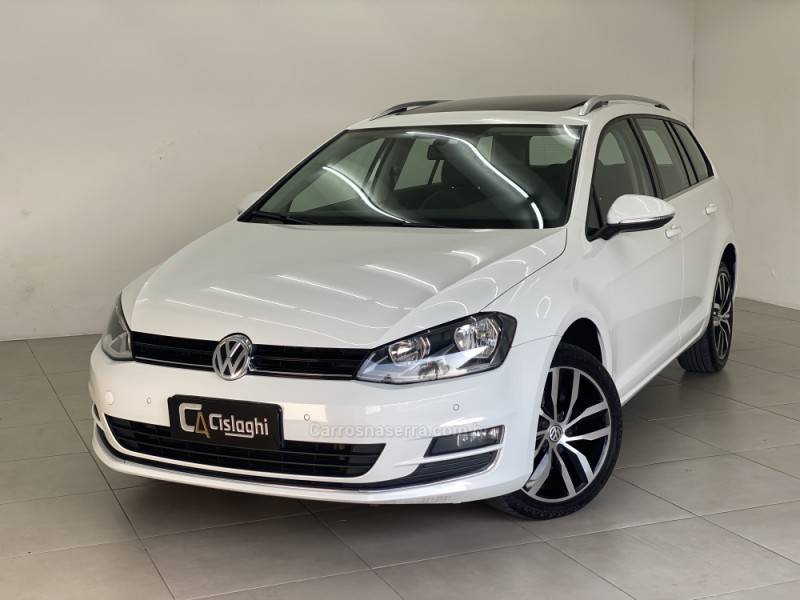 VOLKSWAGEN - GOLF - 2016/2016 - Branca - R$ 95.990,00