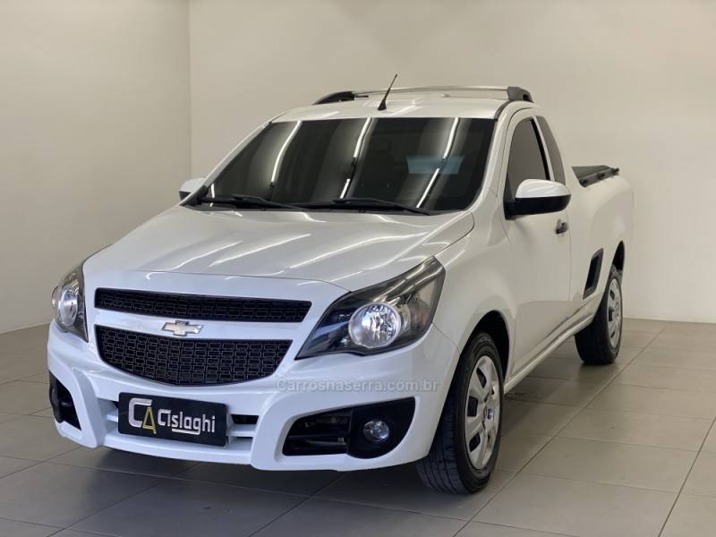 CHEVROLET - MONTANA - 2014/2015 - Branca - R$ 46.990,00