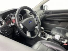 FORD - FOCUS - 2012/2012 - Prata - R$ 46.490,00