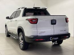 FIAT - TORO - 2016/2017 - Branca - R$ 101.990,00