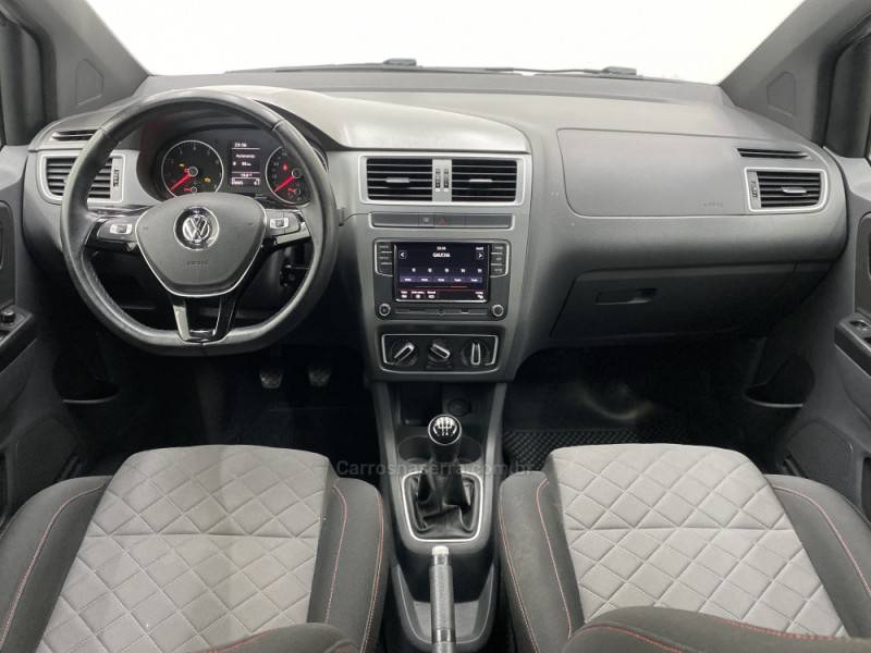 VOLKSWAGEN - FOX - 2018/2018 - Branca - R$ 61.990,00