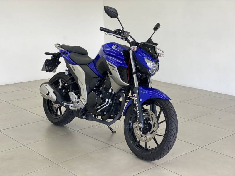 YAMAHA - FAZER - 2020/2020 - Azul - R$ 19.990,00