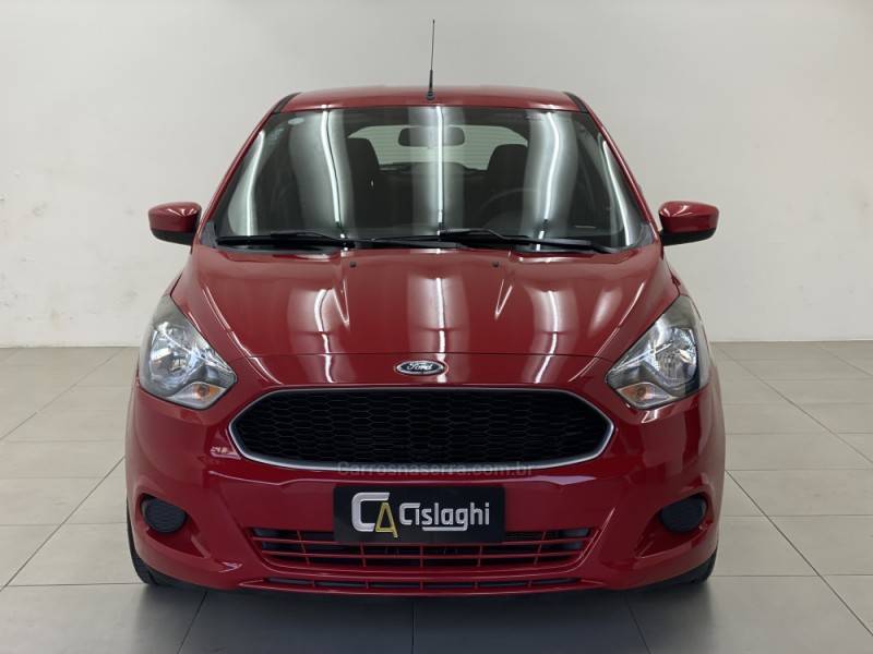 FORD - KA - 2015/2016 - Vermelha - R$ 42.990,00