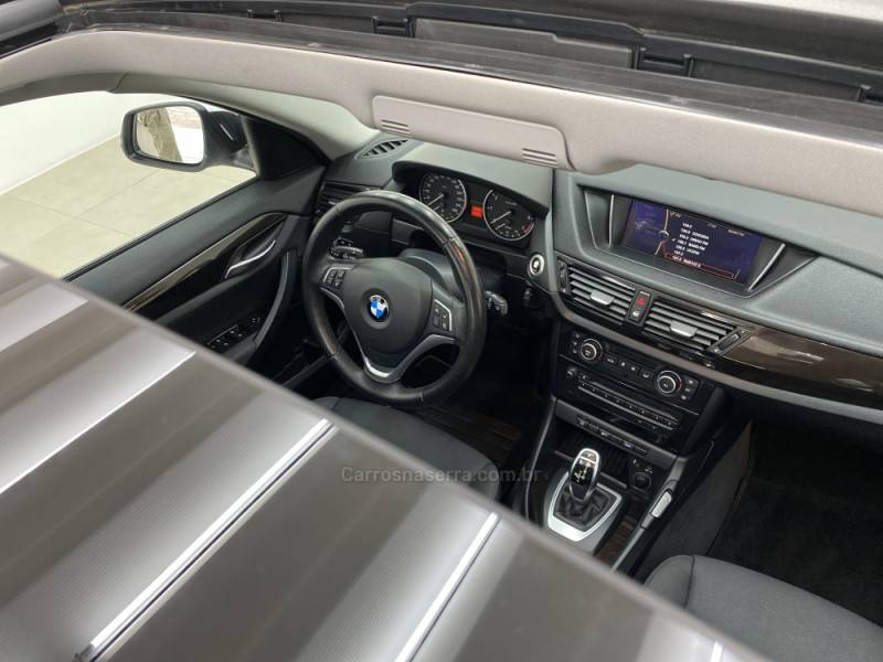 BMW - X1 - 2012/2013 - Branca - R$ 76.990,00