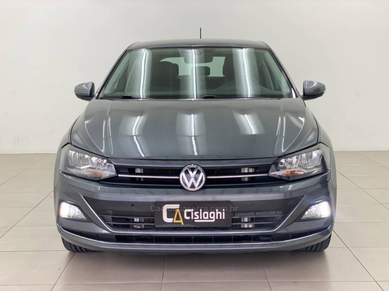 VOLKSWAGEN - POLO - 2018/2019 - Cinza - R$ 80.990,00