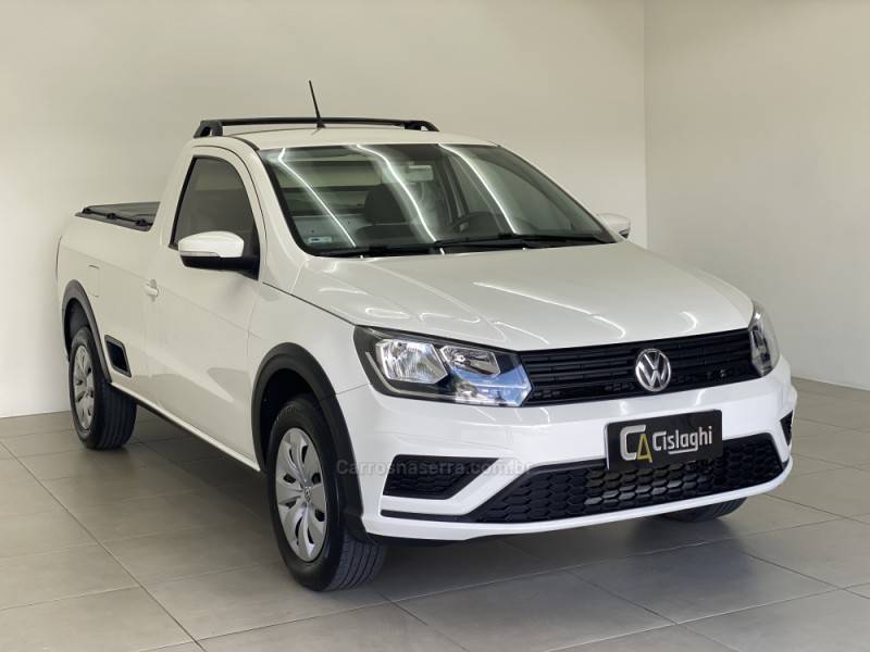 VOLKSWAGEN - SAVEIRO - 2016/2017 - Branca - R$ 59.990,00