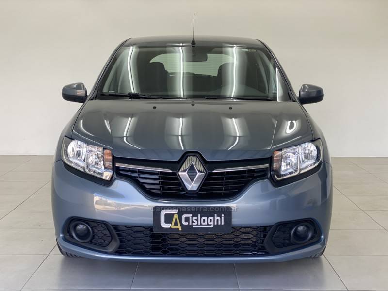 RENAULT - SANDERO - 2015/2016 - Cinza - R$ 44.490,00