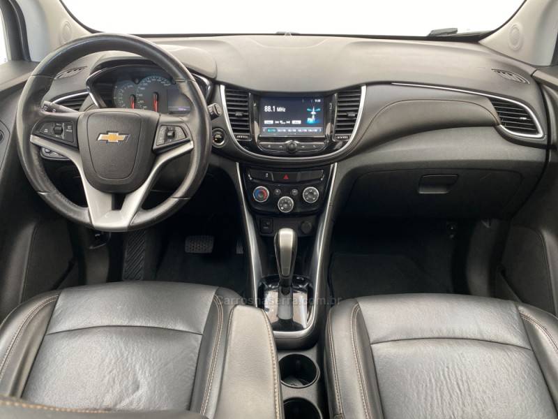 CHEVROLET - TRACKER - 2018/2018 - Branca - R$ 94.990,00