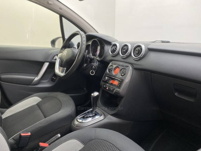 CITROËN - C3 - 2015/2016 - Preta - R$ 52.990,00