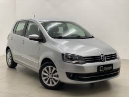 VOLKSWAGEN - FOX - 2010/2011 - Prata - R$ 37.990,00