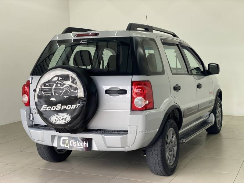 FORD - ECOSPORT - 2011/2012 - Prata - R$ 44.990,00