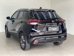 NISSAN - KICKS - 2022/2023 - Preta - R$ 105.990,00