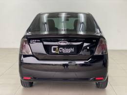 FORD - FIESTA - 2013/2014 - Preta - R$ 38.990,00