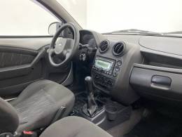 FORD - KA - 2008/2009 - Prata - R$ 26.990,00