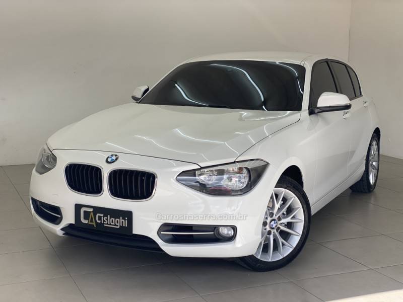 BMW - 118I - 2011/2012 - Branca - R$ 62.990,00