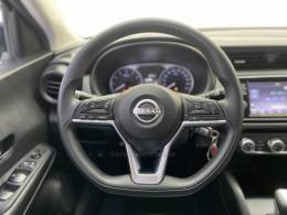 NISSAN - KICKS - 2022/2023 - Preta - R$ 105.990,00