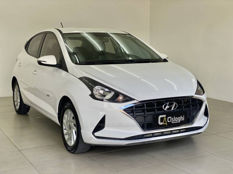 HYUNDAI - HB20 - 2019/2020 - Branca - R$ 66.990,00