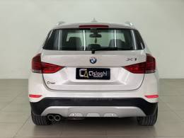 BMW - X1 - 2012/2013 - Branca - R$ 76.990,00