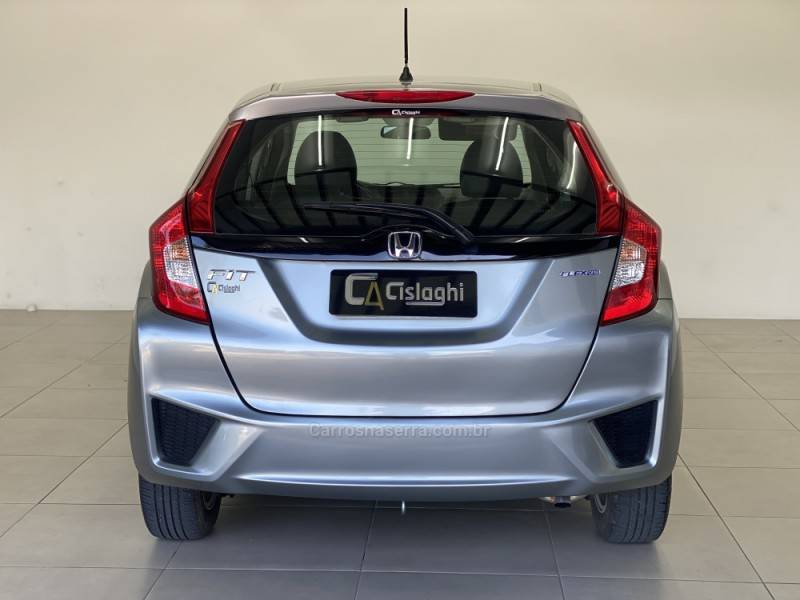 HONDA - FIT - 2014/2015 - Cinza - R$ 65.990,00