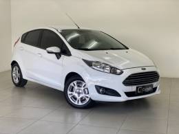 FORD - FIESTA - 2016/2017 - Branca - R$ 55.990,00